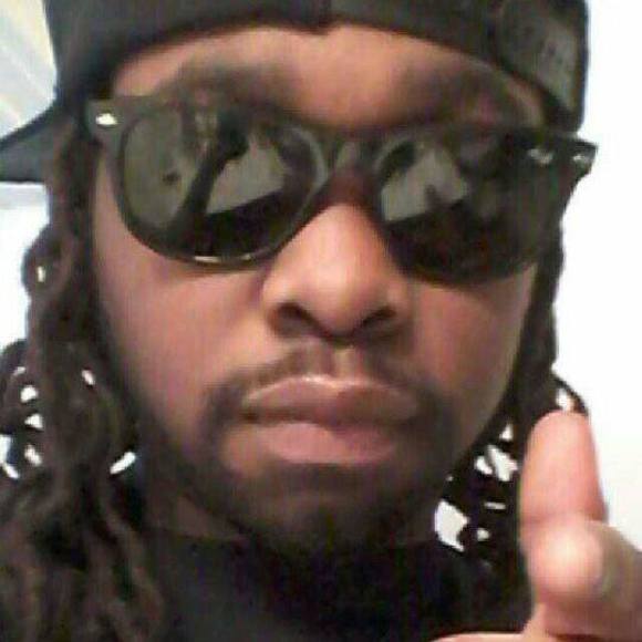 Meet your Posher, Carlito - Picture 1 of 1